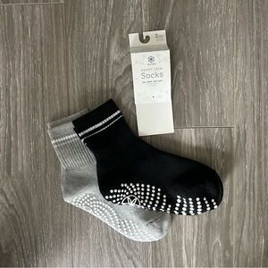 Gaiam Grippy Crew Socks NEW